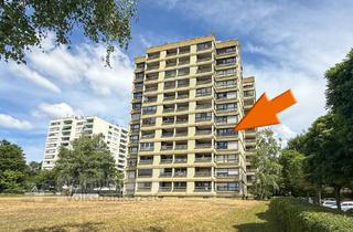 Wohnung kaufen in 71069 Sindelfingen, Lichtdurchflutete 3 - Zimmer Wohnung mit toller Aussicht