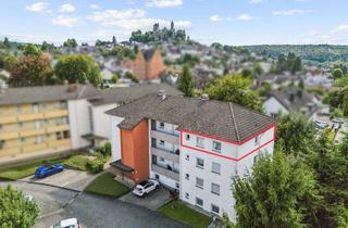 Wohnung kaufen in 35619 Braunfels, Dachgeschosswohnung mit Blick auf das Schloss von Braunfels