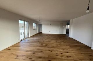 Wohnung kaufen in 95469 Speichersdorf, Nachhaltige und zukunftsorientierte Neubau-Whg (KfW 40 NH - QNG) mit attr. Steuerersparnissen