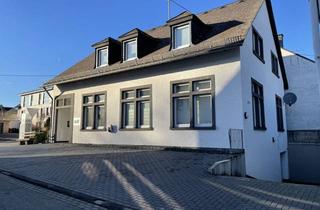 Haus kaufen in 56814 Landkern, Wohn-/Geschäftshaus in zentraler Lage der Eifelgemeinde Landkern