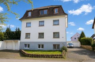Wohnung kaufen in 32547 Bad Oeynhausen, Charmante 4-Zimmer-Dachgeschosswohnung in ruhiger Südstadtlage mit Garage und Gartenanteil.