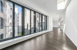Wohnung kaufen in 10119 Berlin, Exklusive Traumwohnung mit 4 Zimmern in Berlins Toplage von Mitte