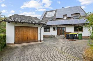 Haus kaufen in 90617 Puschendorf, Großzügiges Zweifamilienhaus mit zusätzlicher Einliegerwohnung in Puschendorf