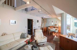 Wohnung kaufen in 24119 Kronshagen, Behaglichkeit pur: 3-Zi.-Maisonette-Whg. mit Balkon und Carportstellplatz in Citylage