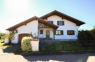 Einfamilienhaus kaufen in 94419 Reisbach, Ihr neues Zuhause: Einfamilienhaus mit großem Grundstück und vielseitigen Möglichkeiten