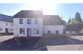 Haus kaufen in 53949 Dahlem, Ausbauen oder Neubau in Dahlem-Schmidtheim mit Option zur Vermietung