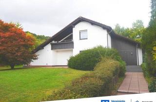 Einfamilienhaus kaufen in 33014 Bad Driburg, Attraktives, gepflegtes EFH mit großem Grundstück in stadtnaher Wohnlage!