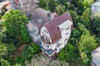Doppelhaushälfte kaufen in 70193 Stuttgart, Historisches Mehrfamilienhaus in Aussichtslage mit Potenzial in Stuttgart-West