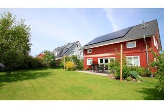Haus kaufen in 25938 Nieblum, Modern, gemütlich, familienfreundlich: Erbpachtgrundstück mit Schwedenhaus in Wyk auf Föhr