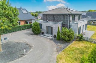 Villa kaufen in 24768 Rendsburg, Energieeffizienz trifft auf moderne Faszination: Bezugsfertige Stadtvilla am Nord-Ostsee-Kanal