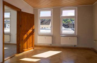 Wohnung mieten in Carolinenstraße 42, 07973 Greiz, Dreiraumwohnung mit Balkon