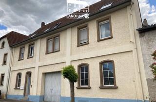 Mehrfamilienhaus kaufen in 67593 Westhofen, Zentral gelegenes Mehrfamilienhaus • 3 Wohneinheiten • Hallen • Gewölbekeller • Westhofen
