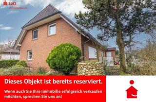Einfamilienhaus kaufen in 26316 Varel, Reserviert! Traumhaftes Einfamilienhaus mit Einliegerwohnung in begehrter Lage
