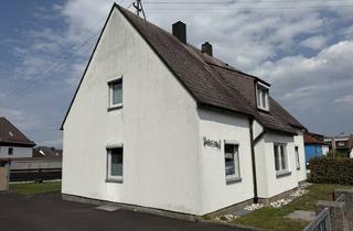 Einfamilienhaus kaufen in 95666 Mitterteich, Renovierungsbedürftiges Wohnhaus mit Garage in Mitterteich!