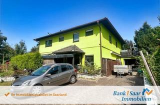 Haus kaufen in 66564 Ottweiler, Zweifamilienhaus mit Garagen, Garten & vielseitigen Nutzungsmöglichkeiten in Ottweiler-Mainzweiler!