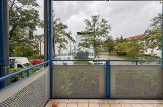 Wohnung kaufen in 85586 Poing, bezugsfreie 2 Zimmerwohnung mit Balkon / EBK / TG und Kfz Stellplatz