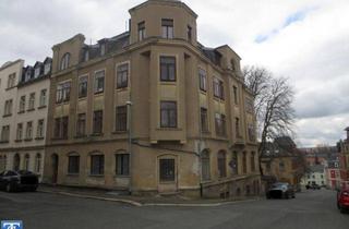 Mehrfamilienhaus kaufen in 08606 Oelsnitz, Objekt-Nr.: 11225 - Großes Mehrfamilienhaus wartet auf Sanierung in Oelsnitz