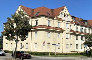 Wohnung kaufen in Karl-Keil-Straße 38, 08060 Zwickau, Vermietete 1,5-Raumwhg. mit Balkon und Gartenanteil in Marienthal - Nähe HBK!