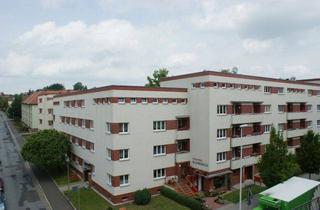 Wohnung mieten in Goethestr., 04600 Altenburg, Frisch saniert - wunderschöne 3-Raum Wohnung mit Balkon im Altenburger Dichterviertel!