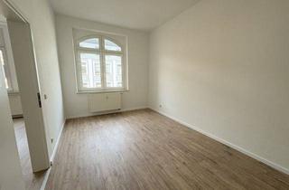 Wohnung mieten in Kaiserstr. 28, 08209 Auerbach, 4-Raum Wohnung mit Balkon und zwei Bädern in Auerbach
