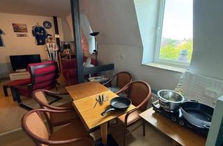 Wohnung kaufen in 26382 Wilhelmshaven, Kapitalanlage mit Perspektive: 3 vermietete Wohnungen im Gesamtpaket