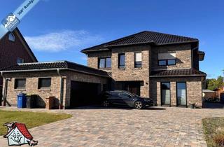 Einfamilienhaus kaufen in 26169 Friesoythe, Großzügiges Einfamilienhaus mit Einliegerwohnung, Pool und Doppelgarage in Friesoythe!