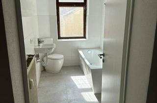 Wohnung mieten in Darrplatz, 99510 Apolda, Ruhige 3-Zimmer-Wohnung im Zentrum von Apolda – mit Einbauküche & Badewanne
