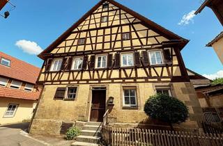 Einfamilienhaus kaufen in 71384 Weinstadt, Fachwerkhaus mit Scheune im Märchenviertel von Weinstadt