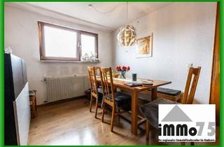 Haus kaufen in 75447 Sternenfels, Sternenfels - Generationenhaus mit vielen Möglichkeiten, Garage und großem Garten