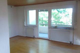 Wohnung kaufen in 70374 Stuttgart, Stuttgart - 2-Raum-DG-Wohnung mit Balkon in Stuttgart-Sommerain