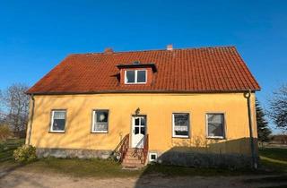 Haus kaufen in 17440 Kröslin, Kröslin - Idyllischer HofHaus, 4 WohnungenInsel Usedom von Privat Sauzin