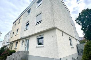 Einfamilienhaus kaufen in 89233 Neu-Ulm, Neu-Ulm - Renoviertes Reiheneckhaus in schöner & ruhiger Lage