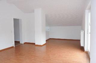 Wohnung kaufen in 83209 Prien, Prien am Chiemsee - Provisionsfreie 2 Zimmer Dachgeschosswohnung in Prien am Chiemsee