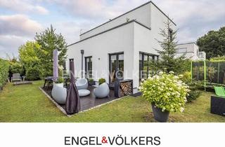 Einfamilienhaus kaufen in 22926 Ahrensburg, Ahrensburg - Design trifft Komfort - Exklusives Einfamilienhaus mit Solarthermie, Vollkeller und Weitblick