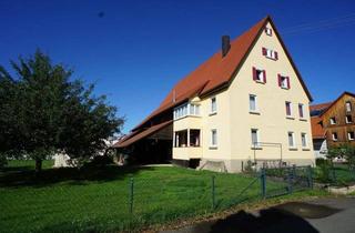 Bauernhaus kaufen in 72127 Kusterdingen, Kusterdingen - Geräumiges Bauernhaus mit Scheune