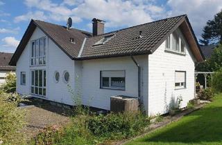 Haus kaufen in 32832 Augustdorf, Augustdorf - Preissenkung ! Einfamilien-Wohnhaus mit Einliegerwohnung u. Garagengebäude mit Carport von Detmold-14 km von Augustdorf