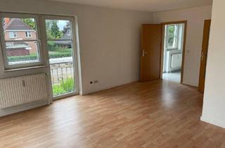 Wohnung kaufen in 22145 Hamburg, Hamburg - 6-Familienhaus, guter Grundriss, TG-Platz sucht...