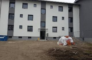 Wohnung kaufen in 86399 Bobingen, Bobingen - Schöne kernsanierte 2 ZKBBalkon in Bobingen