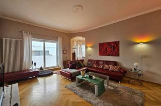 Wohnung kaufen in 76530 Baden-Baden, Baden-Baden - Stilvolle Altbauwohnung mit Südwestbalkon in Premiumlage am Annaberg