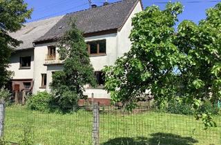 Einfamilienhaus kaufen in 56244 Ötzingen, Ötzingen - Haus mit Stallungen u. Scheune mit sehr viel Potenzial u Bauplatz