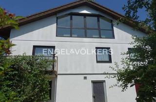 Einfamilienhaus kaufen in 72131 Ofterdingen, Ofterdingen - Herrliches Grundstück in Randlage bietet flexibles Holzfertighaus . Wer erkennt die vielen Chancen?