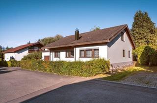 Einfamilienhaus kaufen in 89155 Erbach, Großzügiges Einfamilienhaus mit großem Garten und viel Potenzial in Dellmensingen