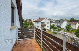 Wohnung kaufen in 71120 Grafenau, Sonnige Dachgeschosswohnung mit Weitblick & Balkon in Döffingen!