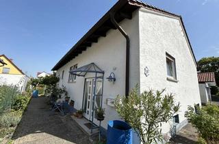Einfamilienhaus kaufen in 67269 Grünstadt, Familienfreundliches Einfamilienhaus mit Garten, möglichem Wohnraum im Keller in Sausenheim