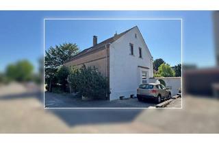 Haus kaufen in 46562 Voerde, Charmantes Zweifamilienhaus mit Geschichte und moderner Ausstattung in Voerde