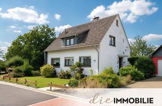 Haus kaufen in 51688 Wipperfürth, Erbbaurecht: Zweifamilienhaus auf Traumgrundstück mit 3 Garagen und vielseitigen Möglichkeiten!