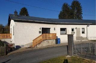 Einfamilienhaus kaufen in 65627 Elbtal, Elbtal - ** SCHÖNER BUNGALOW MIT ELW,ALLES AUF EINER EBENE BEHINDERTENGERECHT **