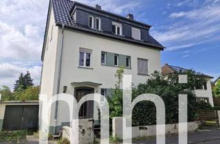 Haus kaufen in Am Wolfshof 16, 53604 Bad Honnef, Bad Honnef - Bad Honnef Zentrum: 3 attraktive Einheiten mit Garage & Stellplatz auf 583 m² Grund