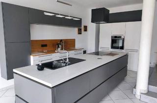 Haus kaufen in 97422 Schweinfurt, Schweinfurt - Stilvolles Reihenmittelhaus an der Eselshöhe