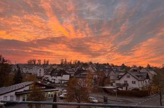 Wohnung kaufen in 58706 Menden, Menden (Sauerland) - Attraktive ETW mit Panoramasicht in Toplage von Menden-Lahrfeld